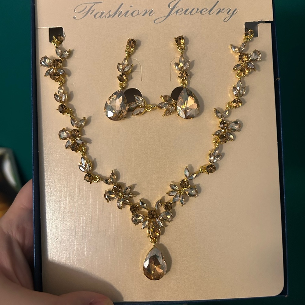 NWOT  Champagne Necklace, Earring, Bracelet Set!